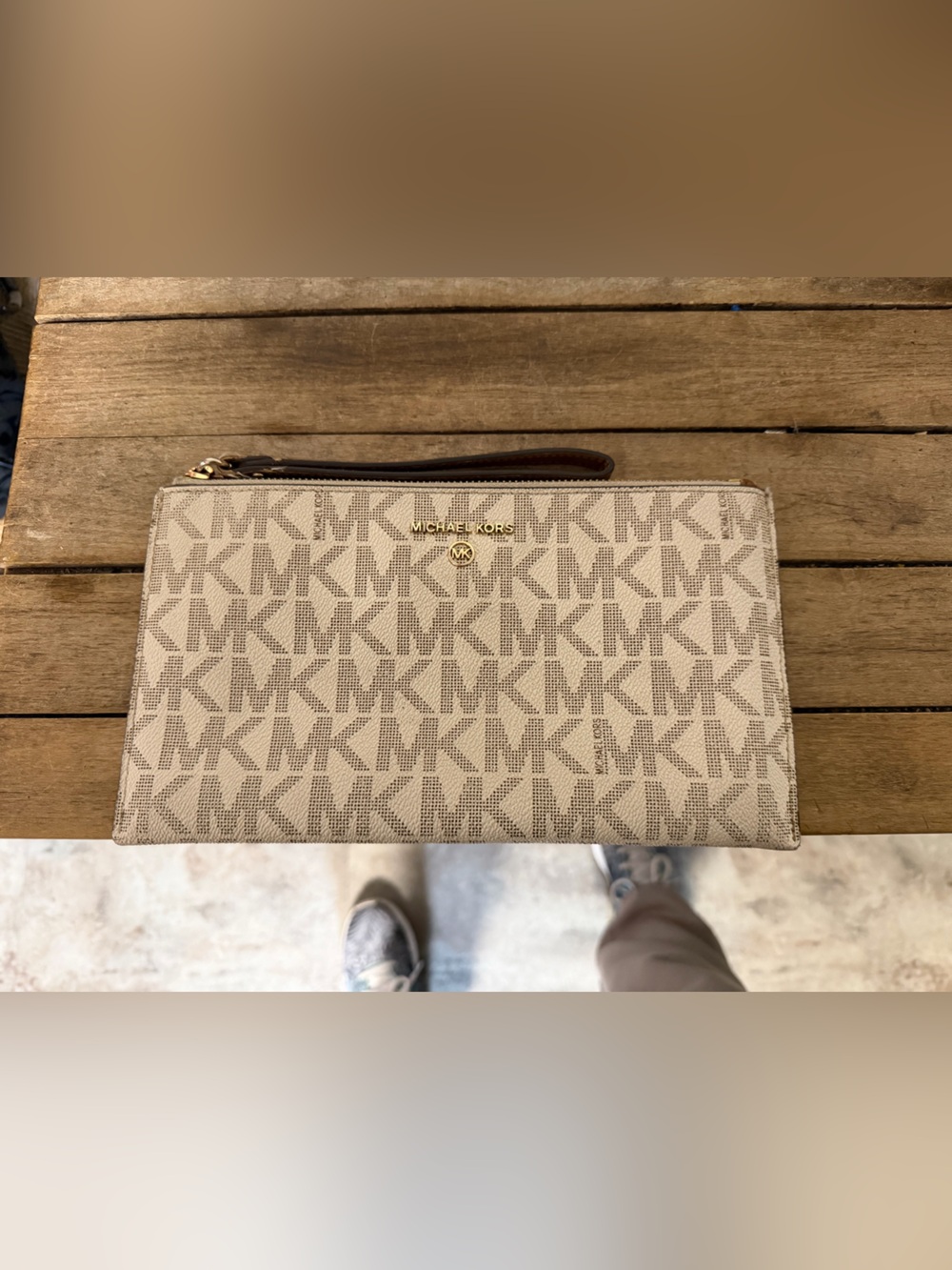 Michael Kors Cream Beige Signature Logo Wristlet with Gold Hardware